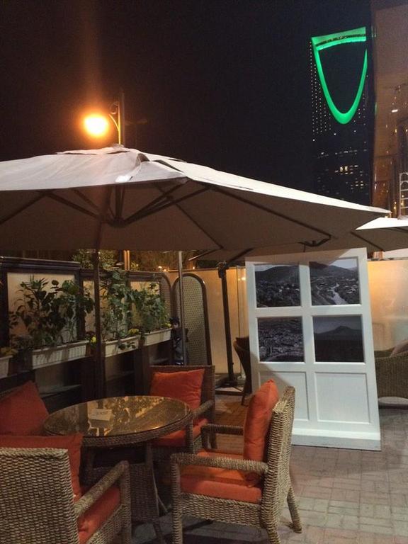 Al Tayyar Suites & Hotel Apartments - ริยาดห์ ภายนอก รูปภาพ