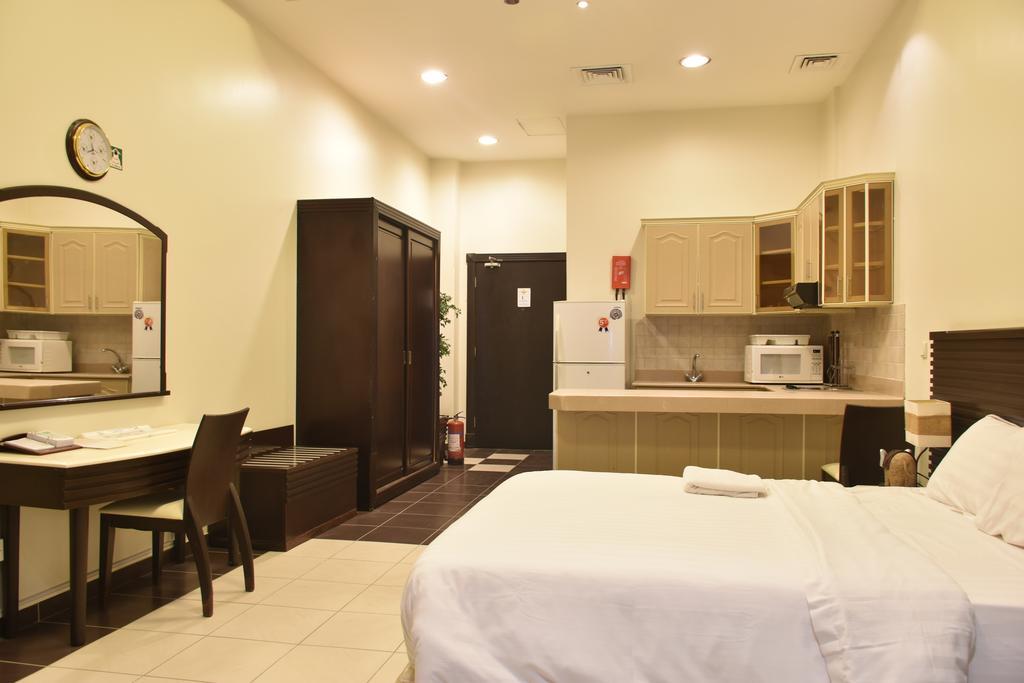 Al Tayyar Suites & Hotel Apartments - ริยาดห์ ภายนอก รูปภาพ