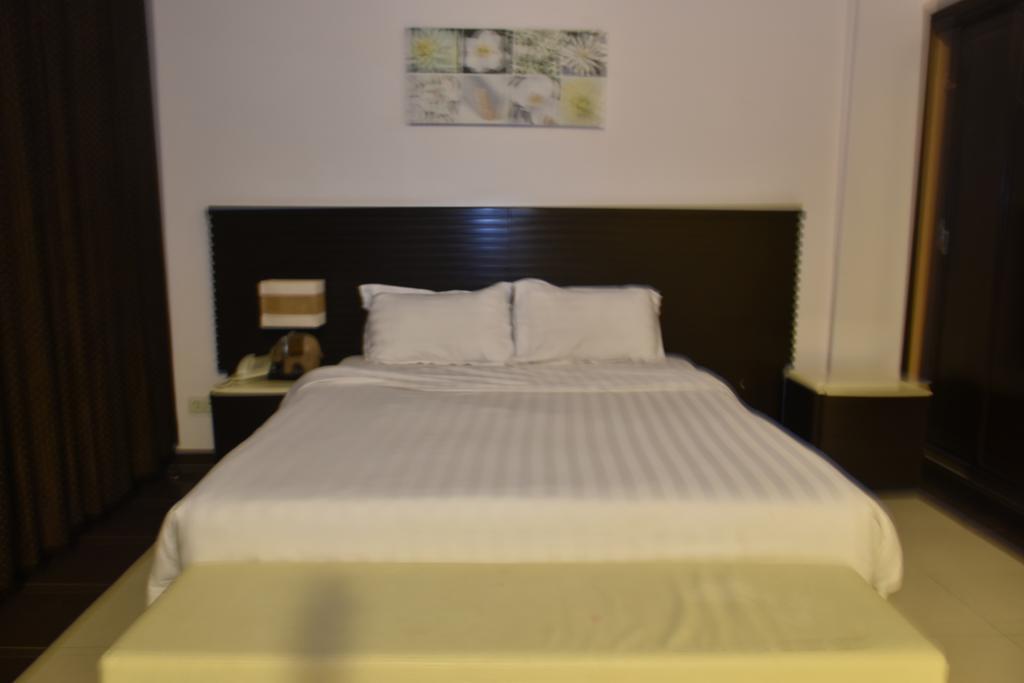 Al Tayyar Suites & Hotel Apartments - ริยาดห์ ภายนอก รูปภาพ