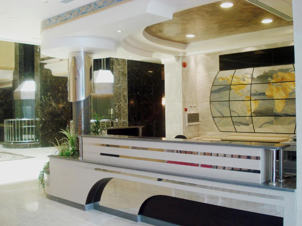 Al Tayyar Suites & Hotel Apartments - ริยาดห์ ภายนอก รูปภาพ